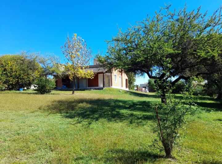 Casa · 130m² · 2 Dormitorios · 1 Cochera