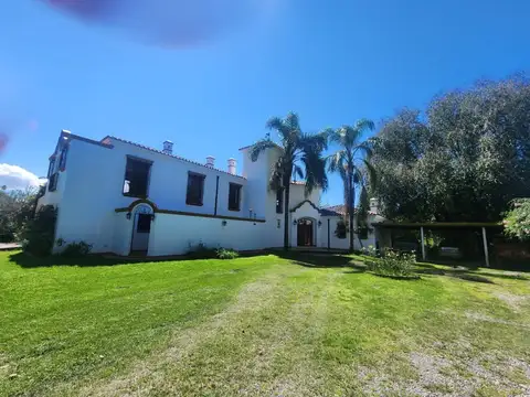 Casa en Alquiler en San Lorenzo, Capital