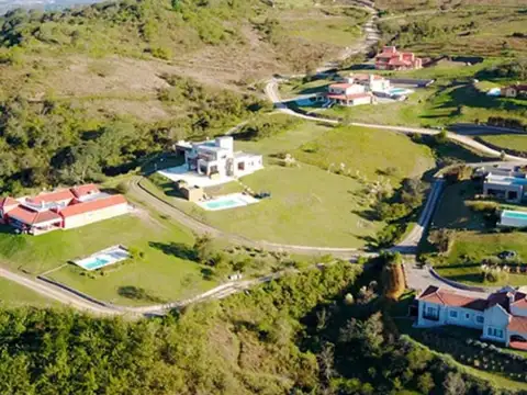 Terreno en Venta en Villa San Lorenzo, La Caldera