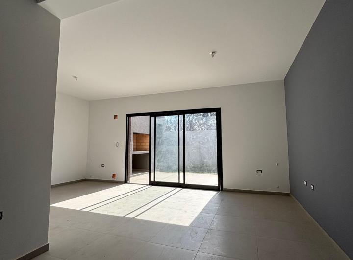 Casa · 120m² · 5 Ambientes · 1 Cochera