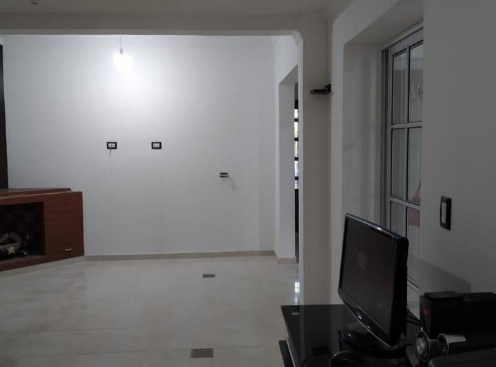 Casa · 153m² · 4 Ambientes · 1 Cochera