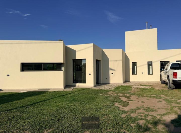 Casa · 206m² · 5 Ambientes