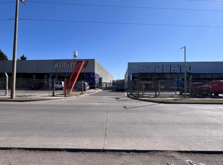 Bodega-Galpón · 1400m² · 1 Ambiente