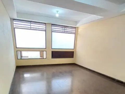 Oficina en Venta en Zona Centro, Salta