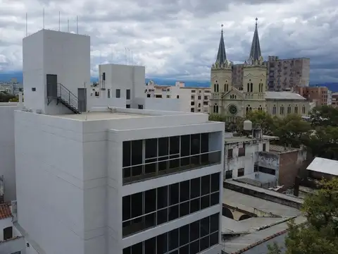Oficina en Venta en Zona Centro, Salta