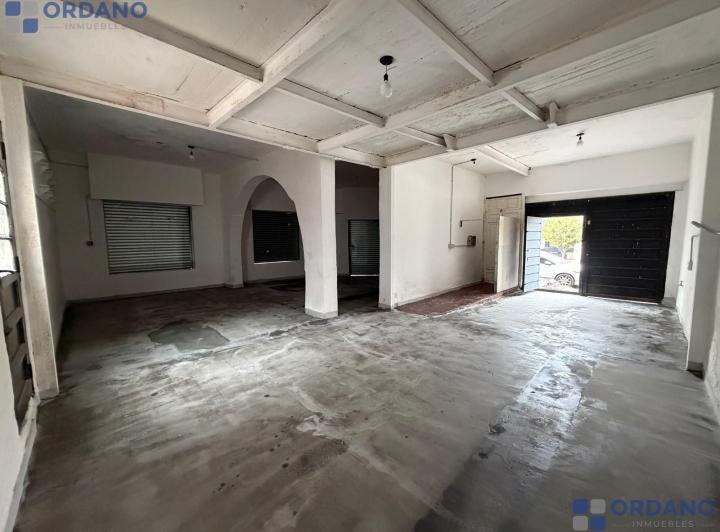 Local comercial · 159m² · 4 Ambientes