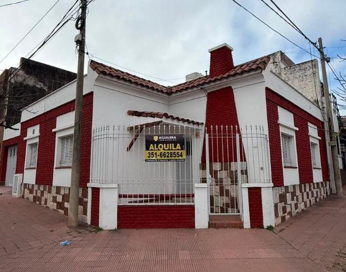 Casa · 118m² · 6 Ambientes · 1 Cochera