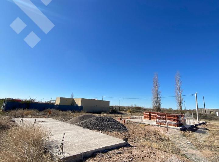 Terreno · 367m²