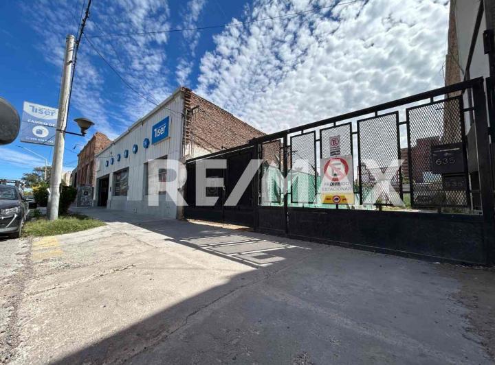Terreno · 1633m²