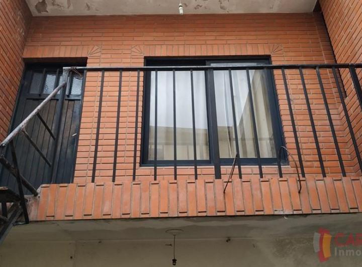 Casa · 180m² · 3 Ambientes · 2 Cocheras