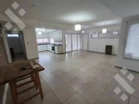 Casa en Venta en General Fernandez Oro, General Roca