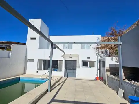 Casa en Venta en General Roca, Río Negro