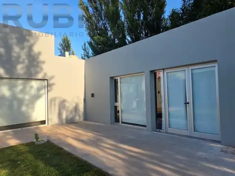 Casa en Venta en General Roca, Río Negro