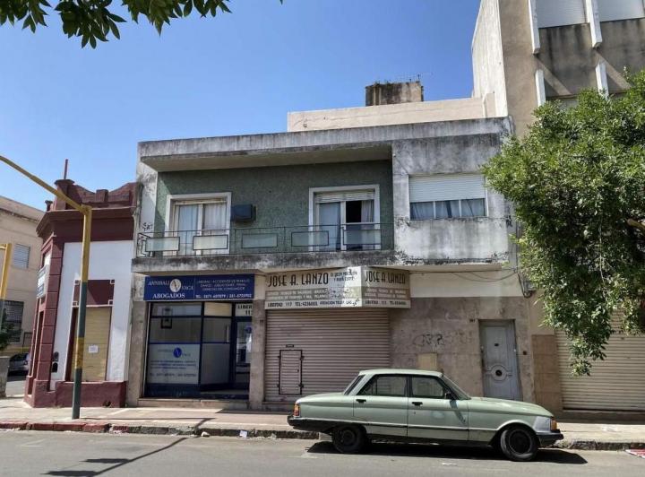 Casa · 222m² · 4 Ambientes