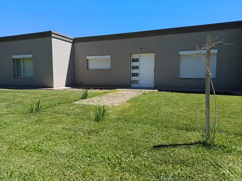 Casa en Venta en Cipolletti, General Roca