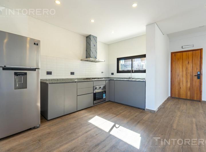 PH · 106m² · 4 Ambientes · 1 Cochera