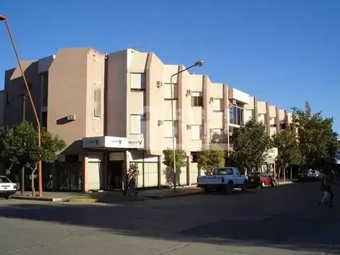 Hotel en Venta en General Roca, Río Negro