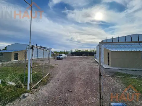 Galpón en Venta en General Fernandez Oro, General Roca