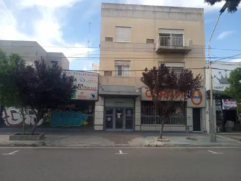 Local en Alquiler en Neuquen, Confluencia