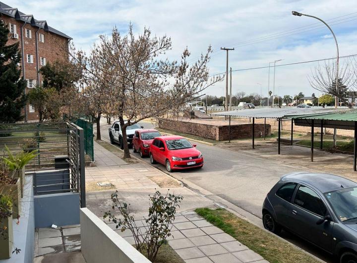 Departamento · 98m² · 4 Ambientes · 1 Cochera
