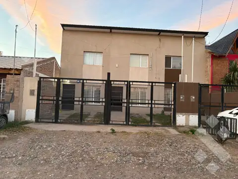 PH en Venta en Plottier, Confluencia