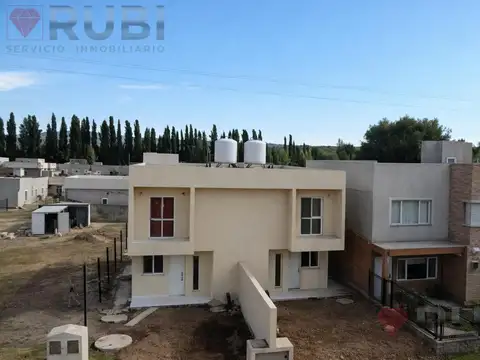 PH en Venta en Plottier, Confluencia