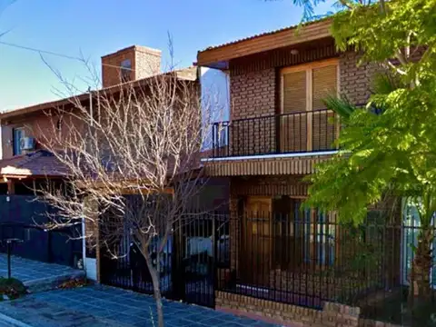 PH en Venta en Santa Genoveva, Neuquen