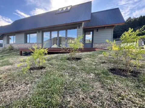 Casa en Venta en San Martin de los Andes, Lácar
