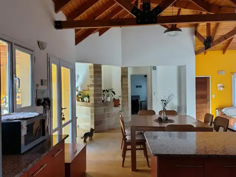 Casa en Venta en Plottier, Confluencia