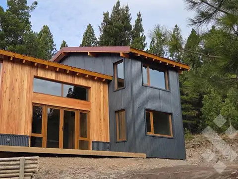 Casa en Venta en San Martin de los Andes, Lácar