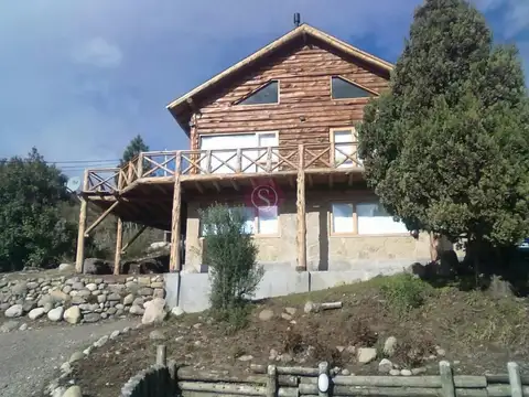 Casa en Venta en San Martin de los Andes, Lácar