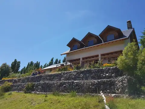 Casa en Venta en San Martin de los Andes, Lácar