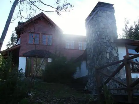 Casa en Venta en Barrio Norte, Villa la Angostura