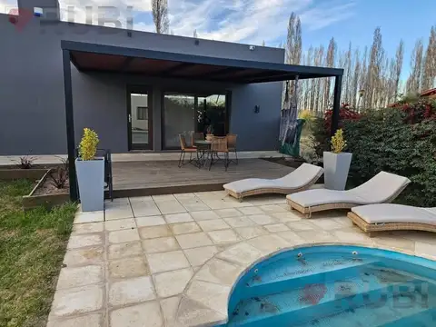 Casa en Venta en Plottier, Confluencia
