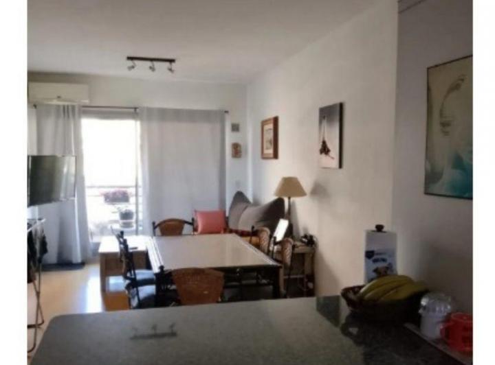 Departamento · 40m² · 2 Ambientes · 1 Cochera