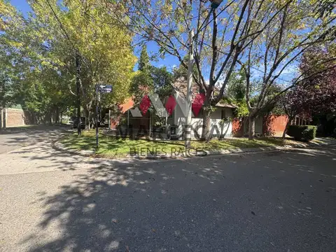 Casa en Venta en Villa María, Neuquen
