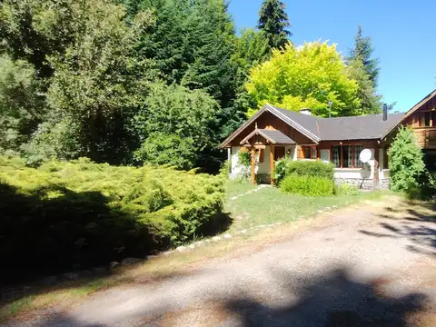 Casa en Venta en Puerto Manzano, Villa la Angostura