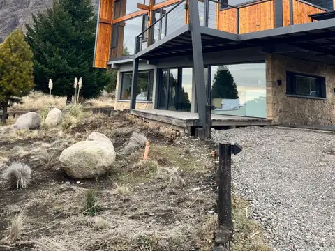 Casa en Venta en San Martin de los Andes, Lácar