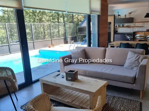 Casa en Venta en San Martin de los Andes, Lácar
