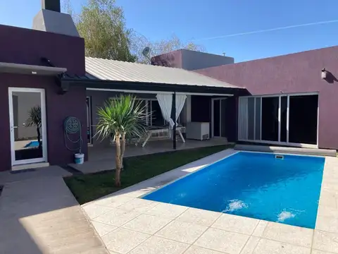 Casa en Venta en Centenario, Confluencia