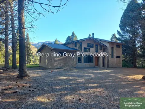 Casa en Venta en San Martin de los Andes, Lácar