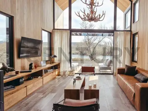 Casa en Venta en San Martin de los Andes, Lácar