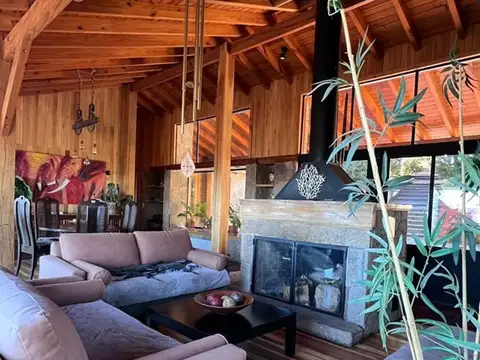 Casa en Venta en San Martin de los Andes, Lácar
