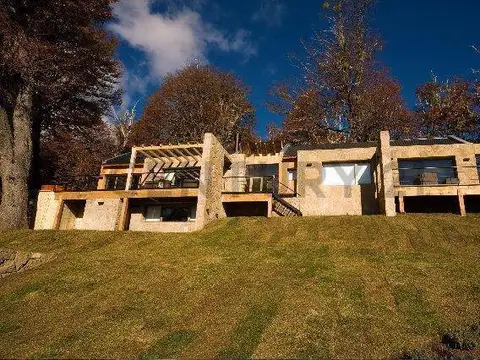 Casa en Venta en San Martin de los Andes, Lácar