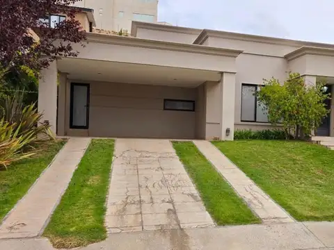 Casa en Venta en Santa Genoveva, Neuquen