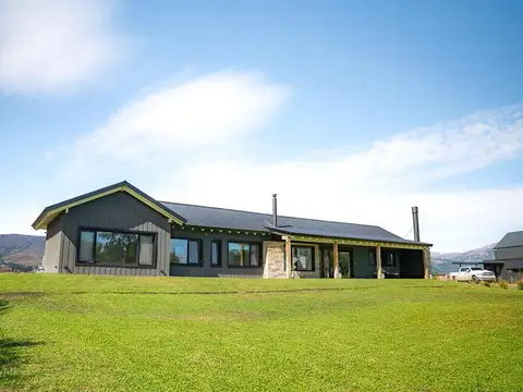 Casa en Venta en San Martin de los Andes, Lácar