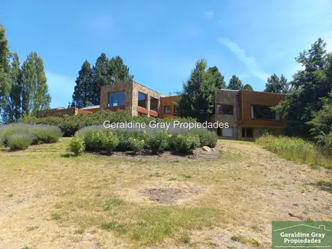 Casa en Venta en San Martin de los Andes, Lácar