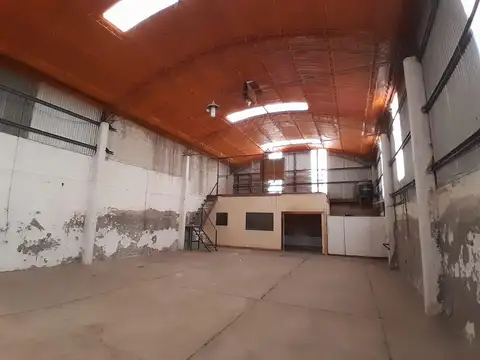 Galpón en Alquiler en Neuquen, Confluencia