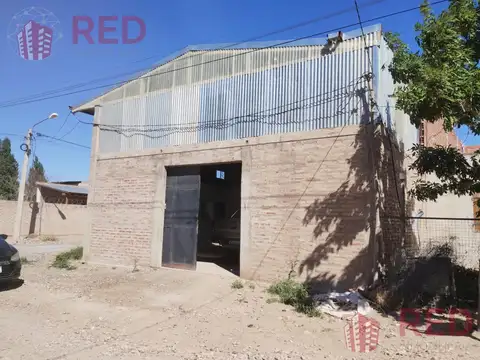 Galpón en Venta en Centenario, Confluencia