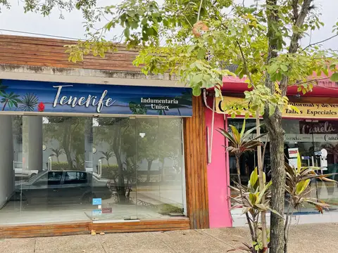 Local en Venta en Colon, Colón